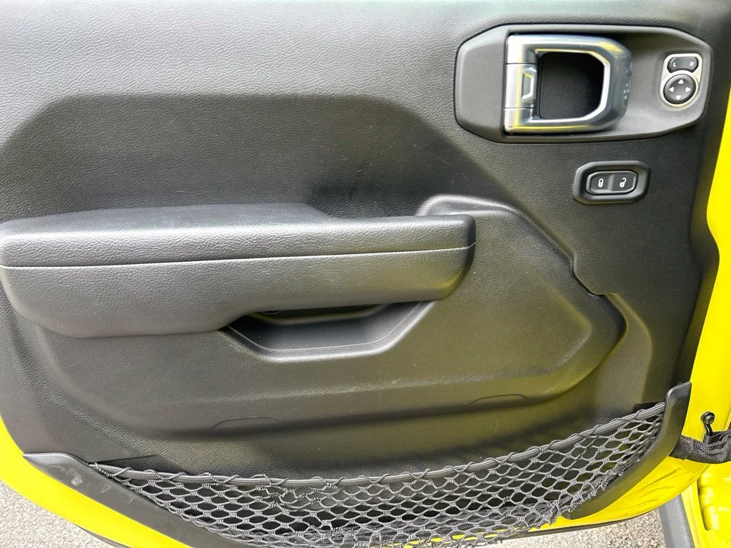 Used 2023 Yellow Jeep Rubicon image 12