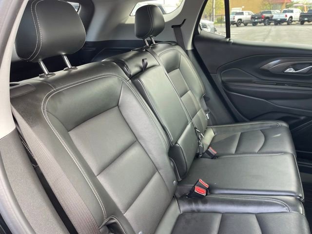 Used 2022 Ebony Twilight Metallic GMC SLT image 11