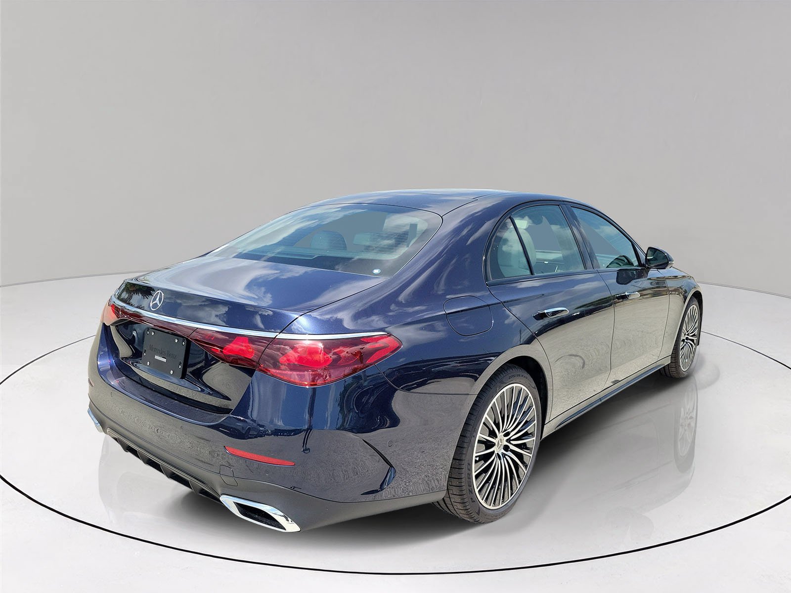 New 2026 Nautical Blue Metallic Mercedes-Benz E 350 image 35