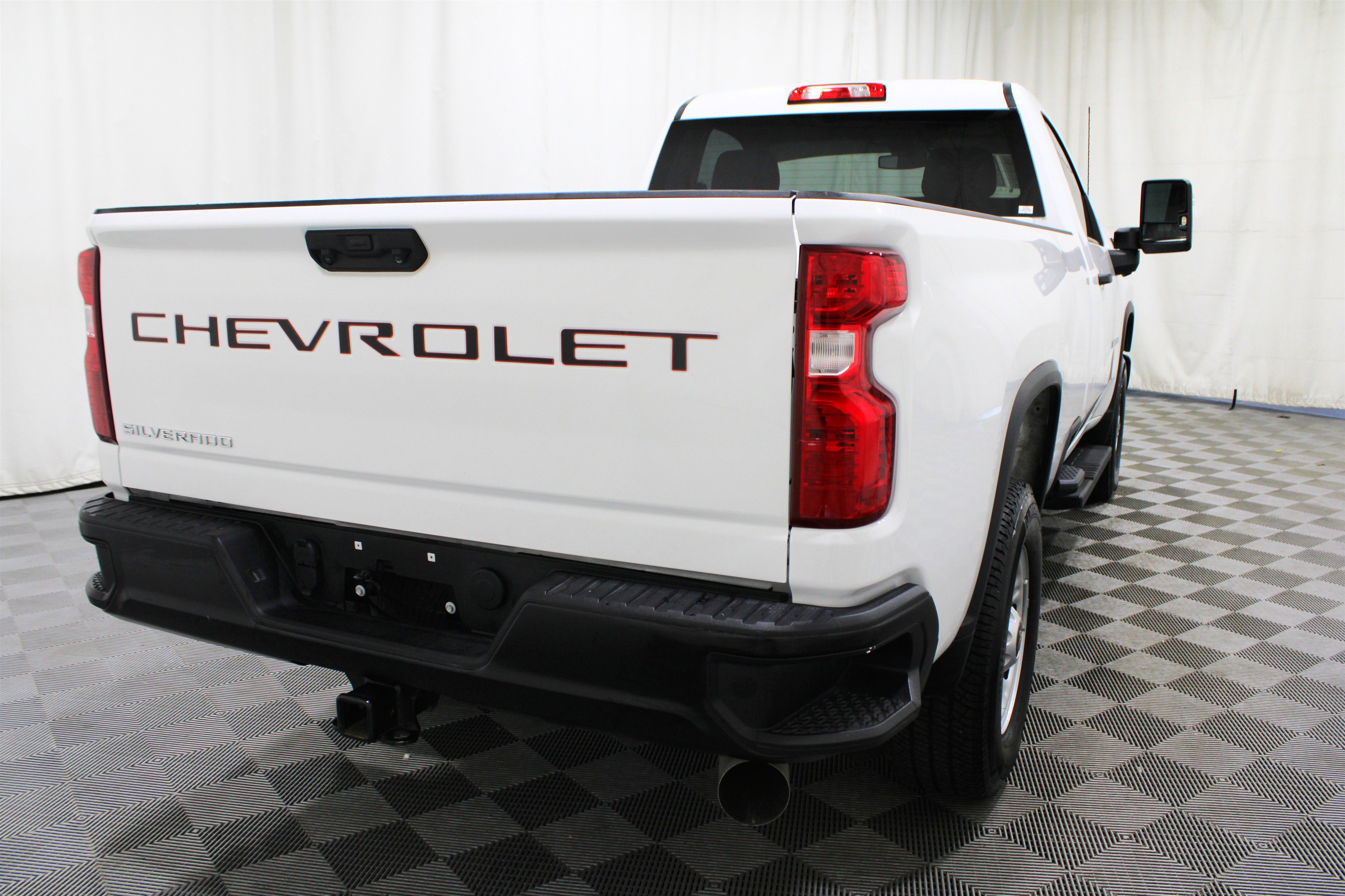 2025 Chevrolet Silverado 3500HD Work Truck photo 2