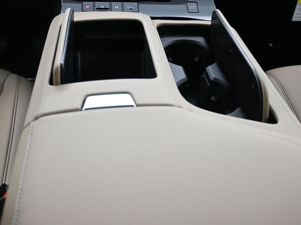 New 2026 White INFINITI PURE image 21