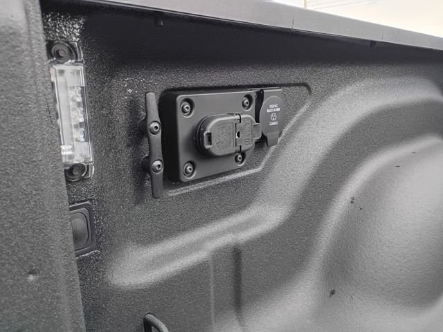 New 2026 Bright White Clearcoat RAM  image 19