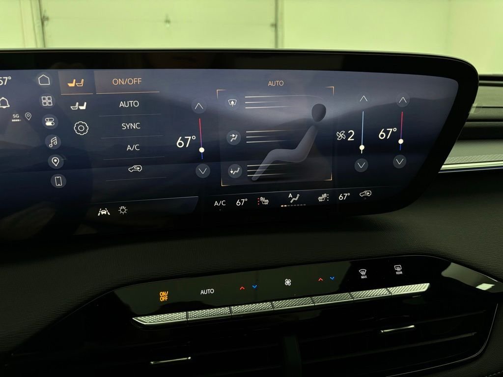 New 2026 Summit White Buick Sport Touring image 29
