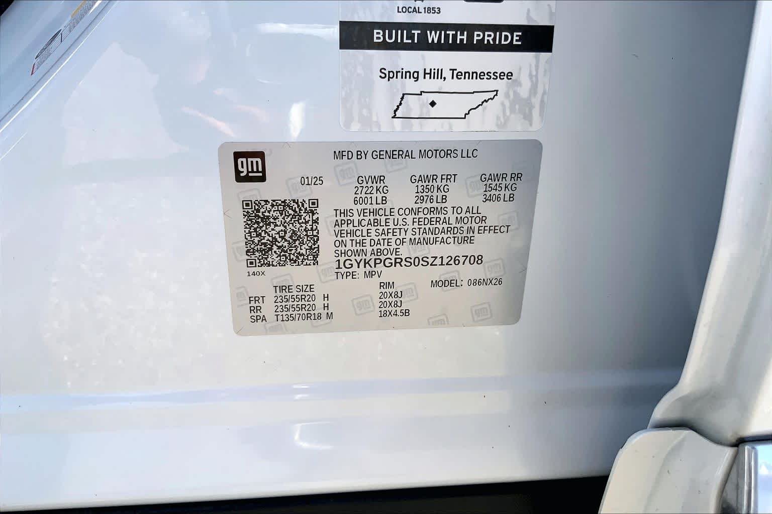 Used 2025 Crystal White Tricoat Cadillac AWD Sport image 36