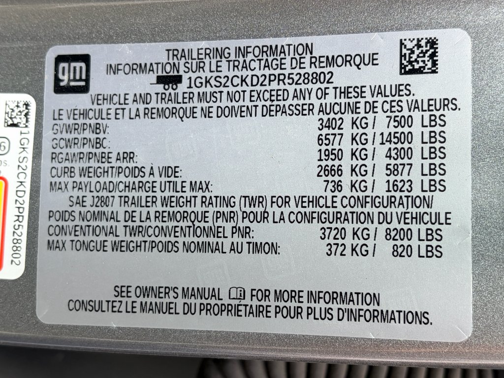 Used 2023 Titanium Rush Metallic GMC AT4 image 30