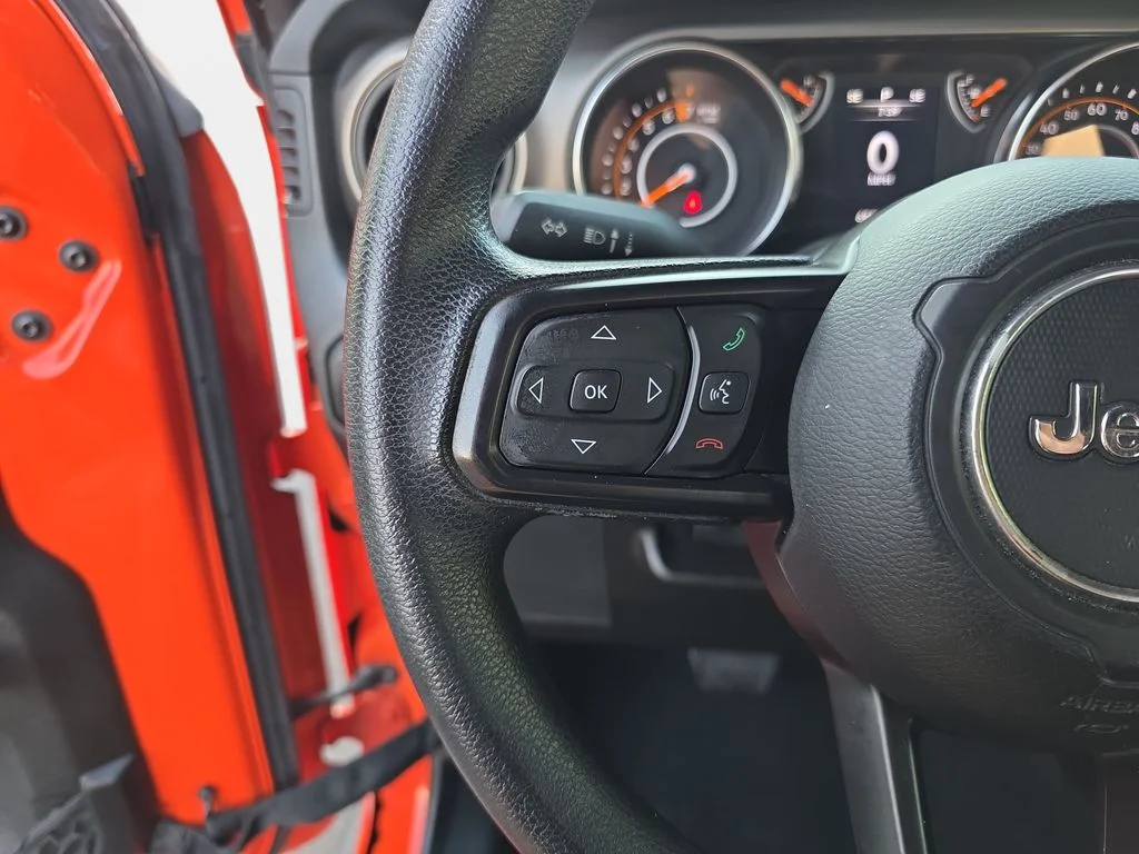 Certified Used 2019 Metallic Jeep Unlimited Sport image 14