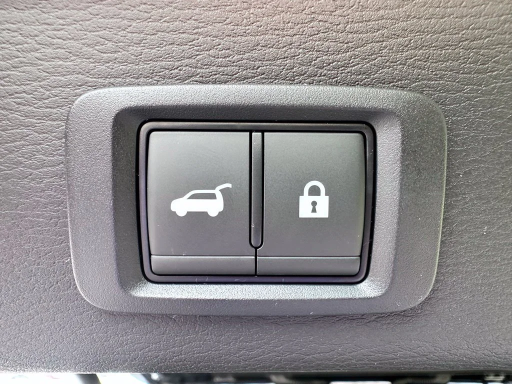 New 2026 Moonrock Gray Nissan Platinum image 18