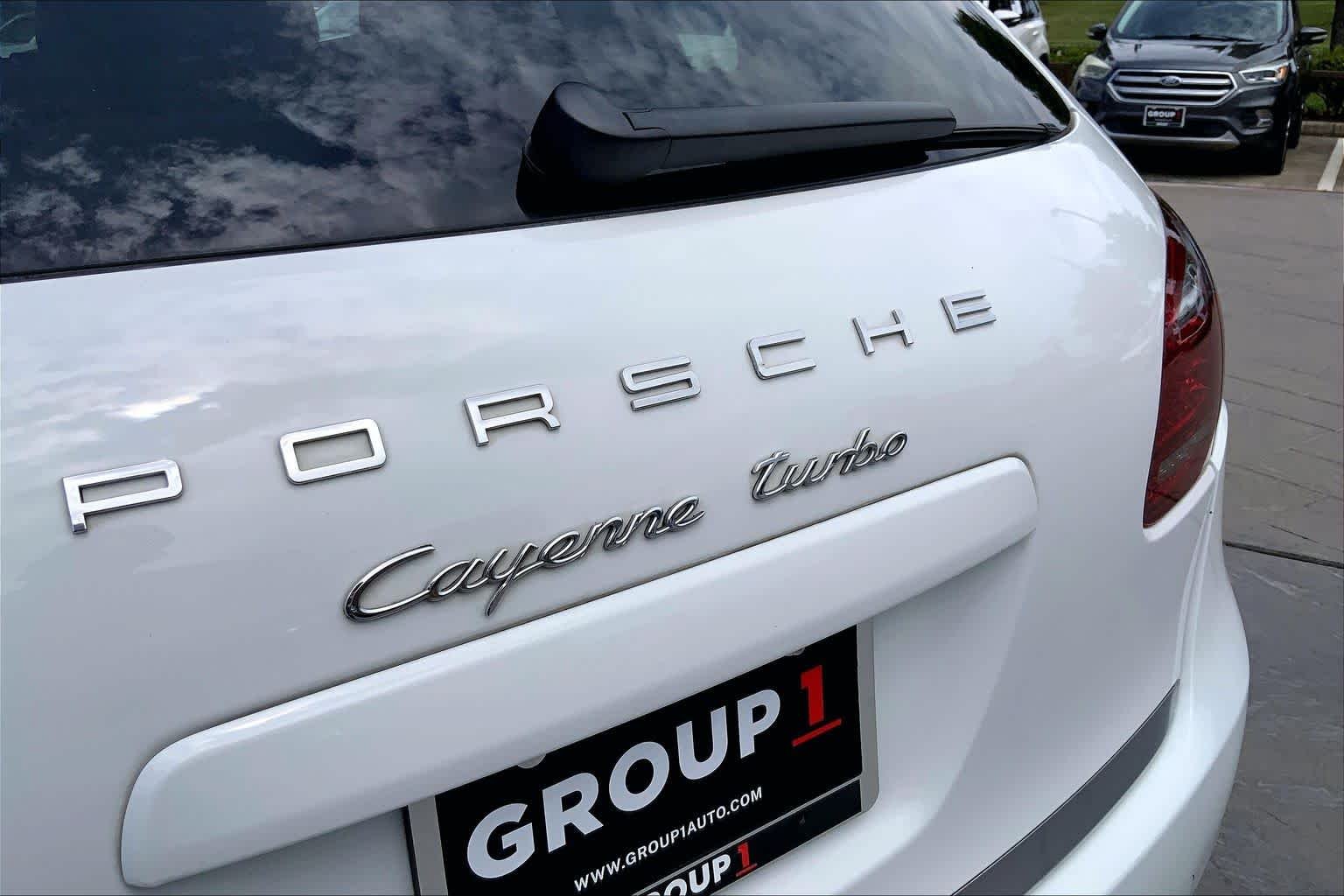 Used 2013 White Porsche Turbo image 30