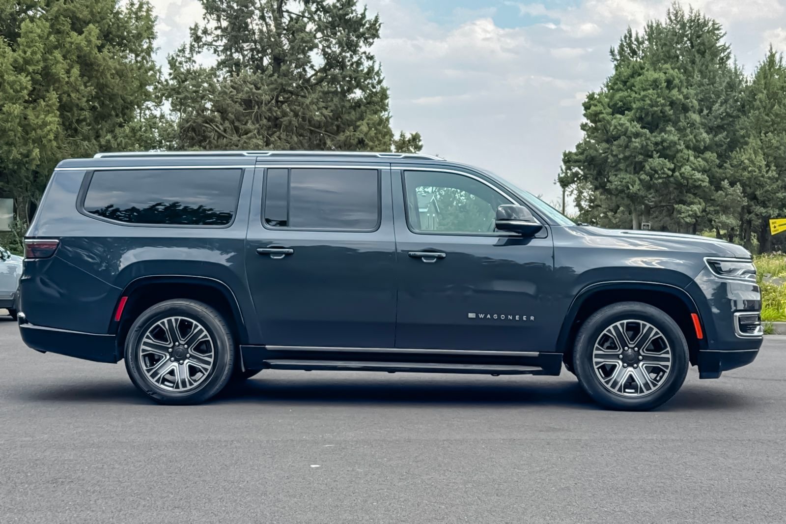 Used 2023 Gray Jeep Series II image 3