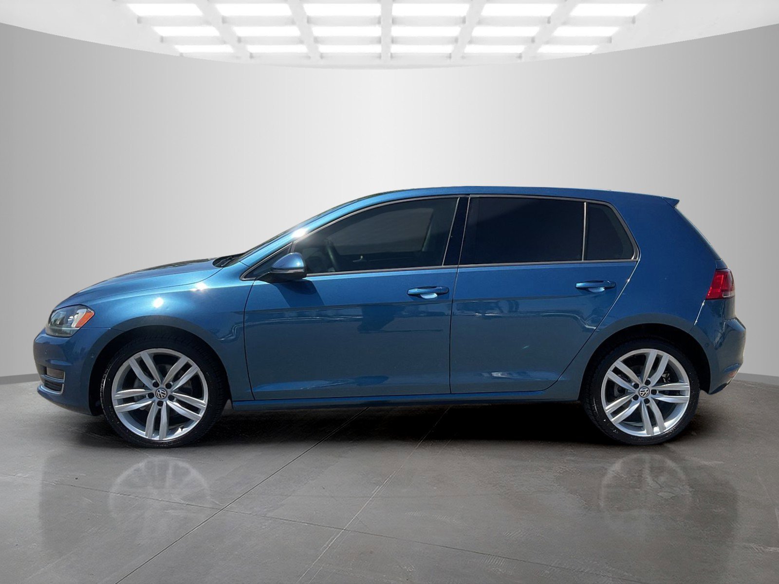 3VW217AU6HM035664