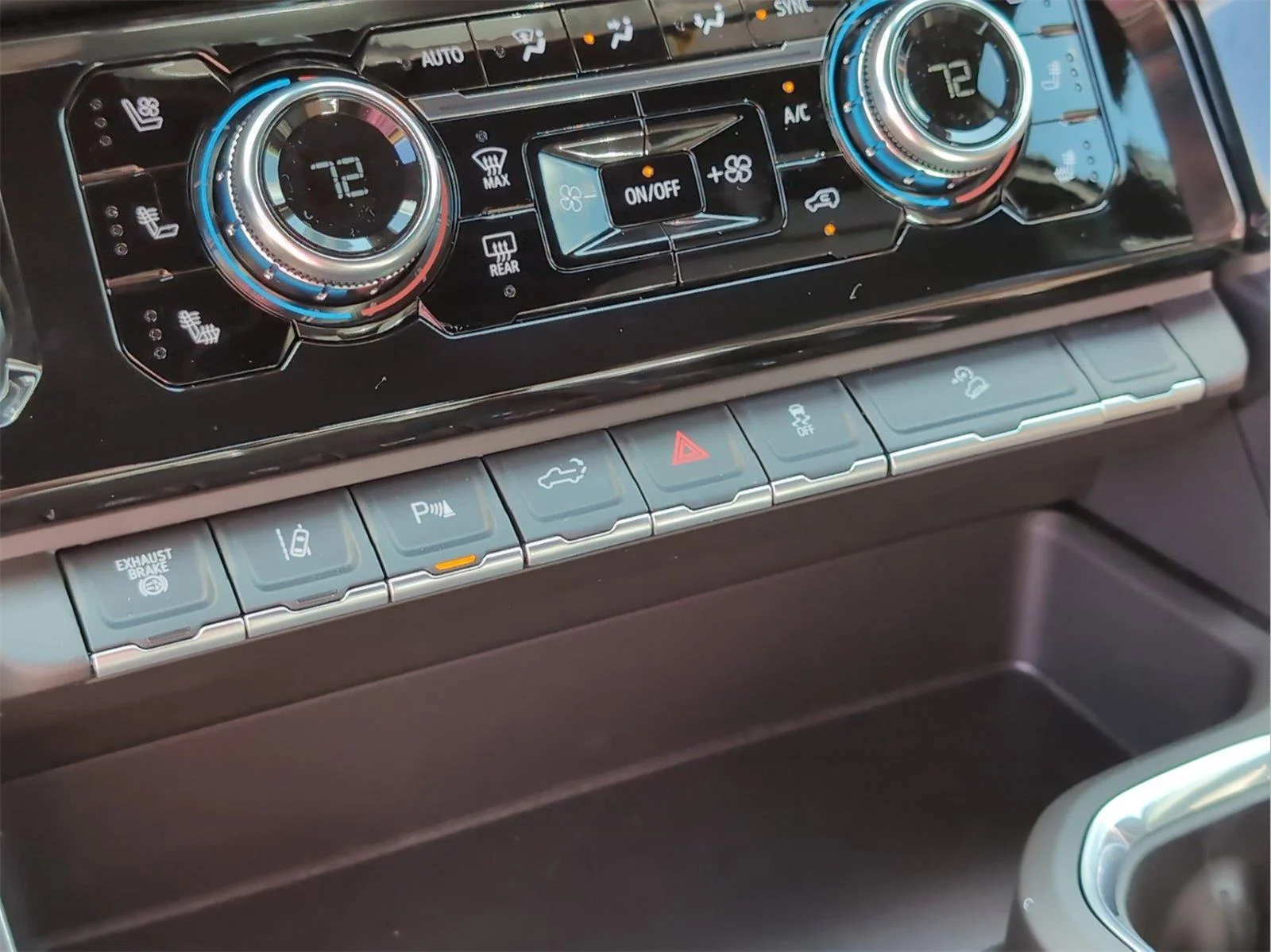 New 2026 Glacier White Tricoat GMC Denali image 22