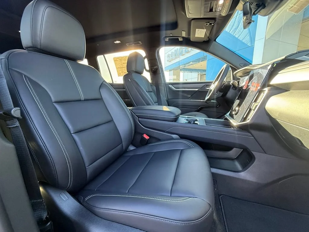New 2026 Ebony Twilight Metallic GMC Elevation image 16