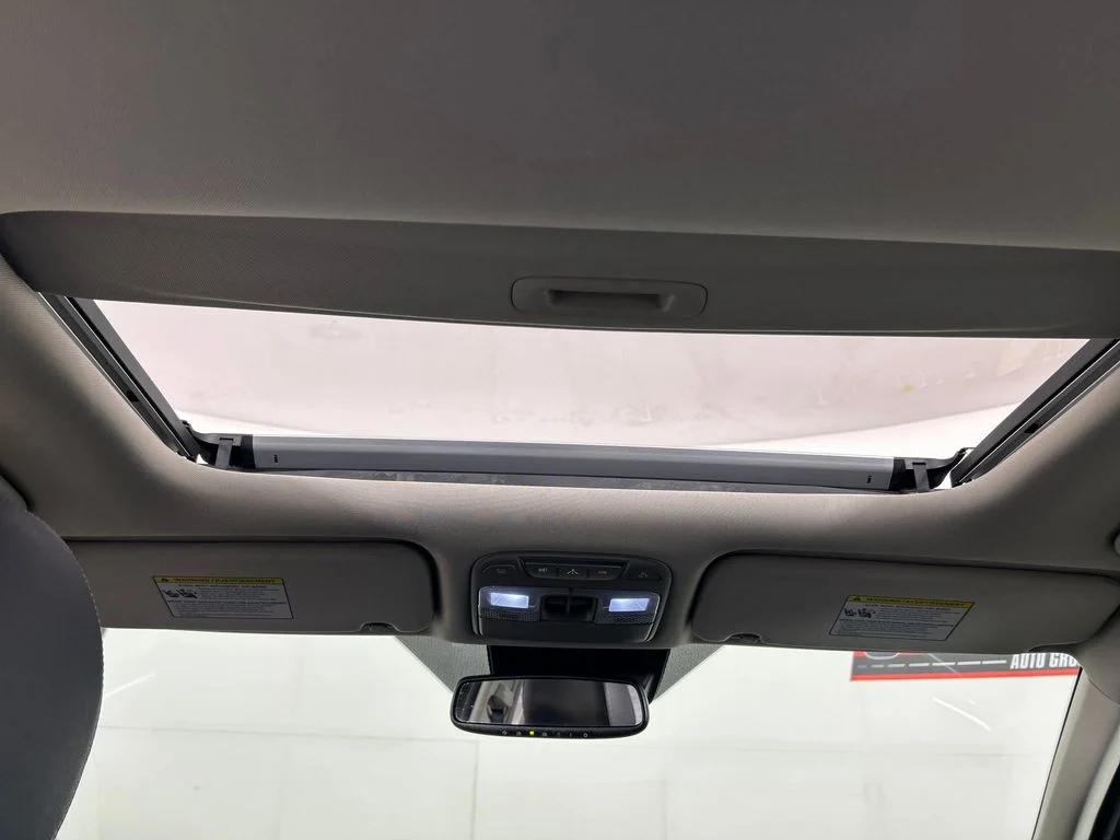 Used 2022 Black Kia SX image 18