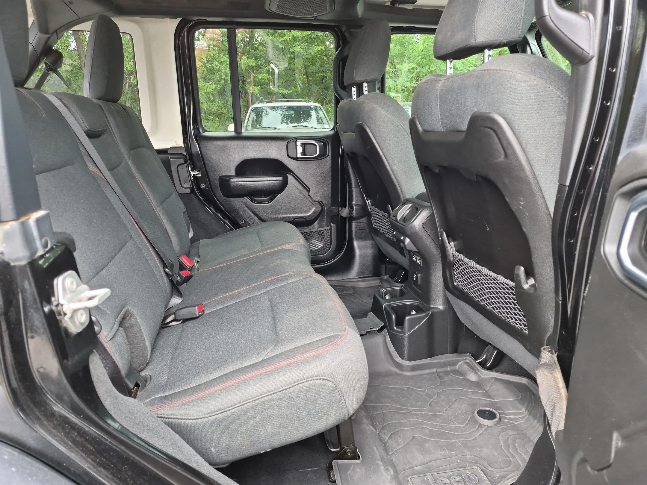 2024 Jeep Wrangler 4-Door Rubicon - Photo 25