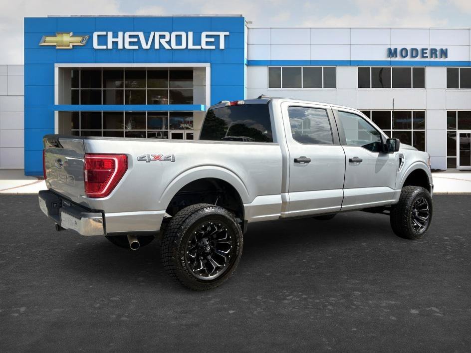 Used 2023 Iconic Silver Metallic Ford XL image 5