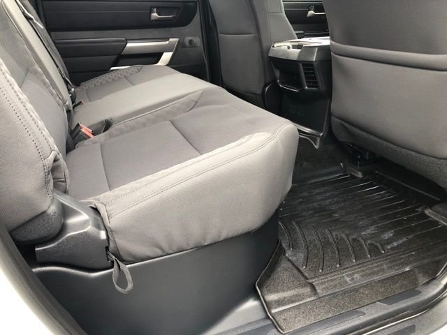 Used 2023 Ice Toyota SR5 image 12