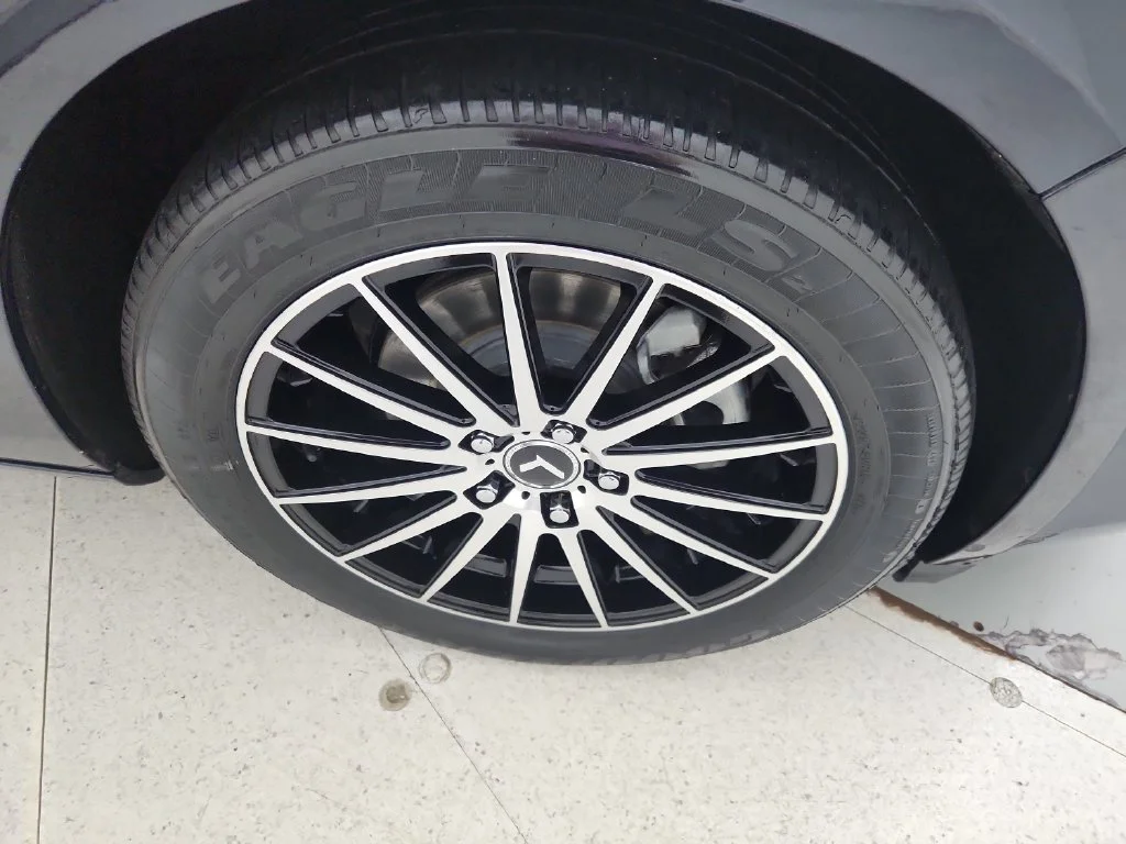 Used 2018 Blue Chevrolet LT image 18