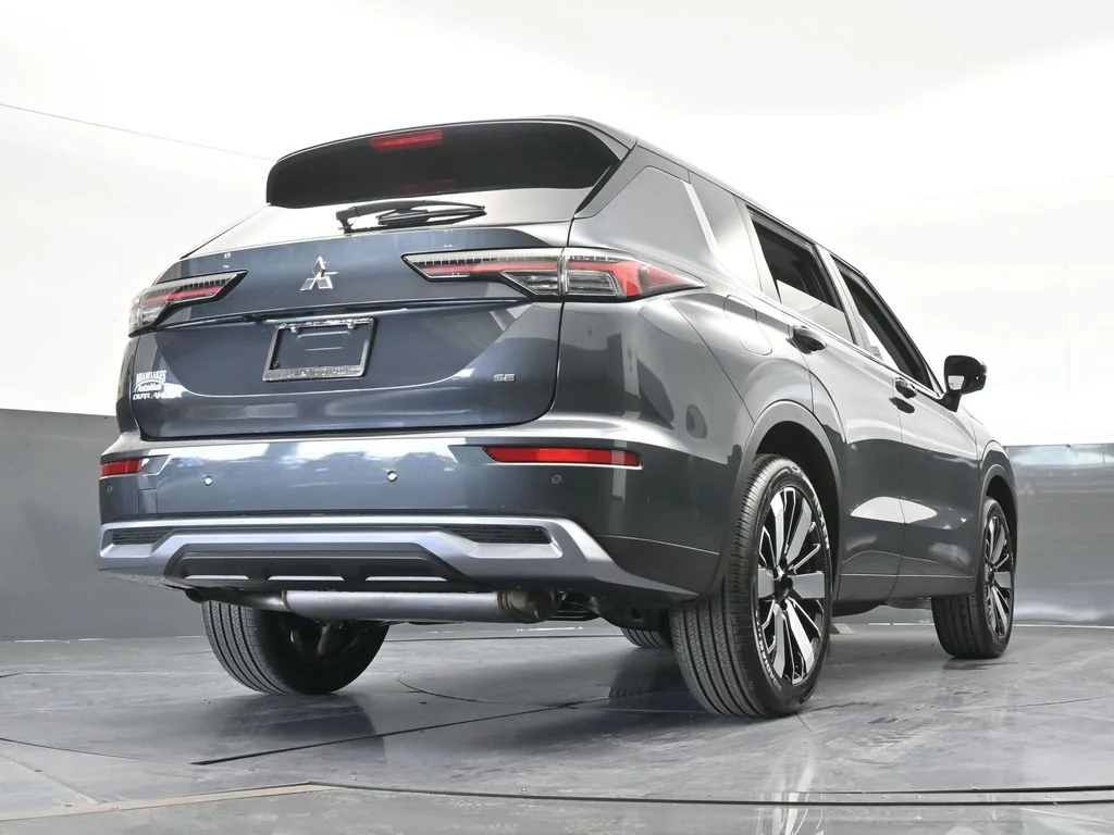 New 2026 Graphite Gray Mitsubishi SE 1.5T 2WD image 62