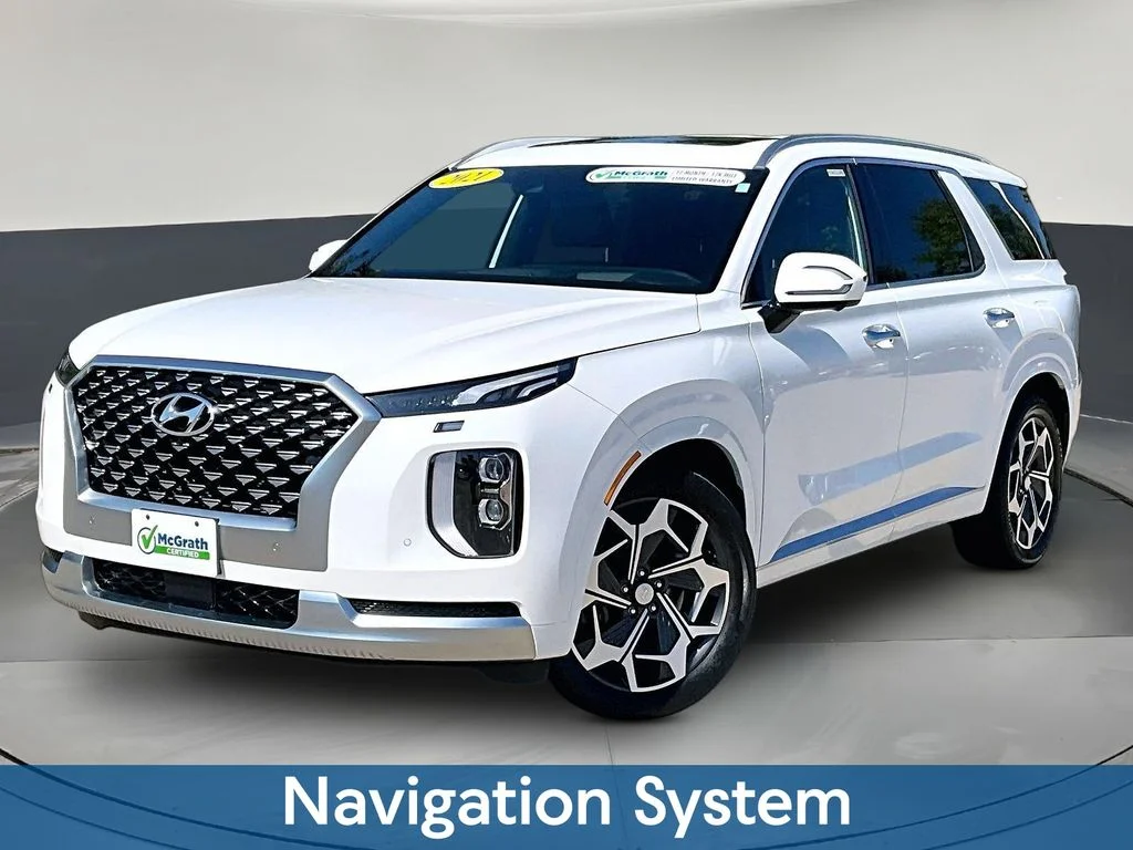 Used 2021 White Hyundai Calligraphy image 3
