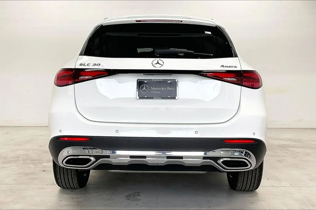 New 2026 Polar White Mercedes-Benz GLC 300 image 16