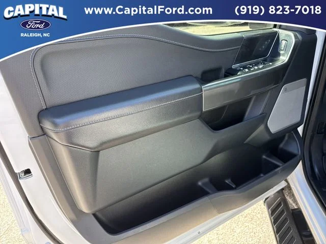 Used 2022 White Ford XLT image 20