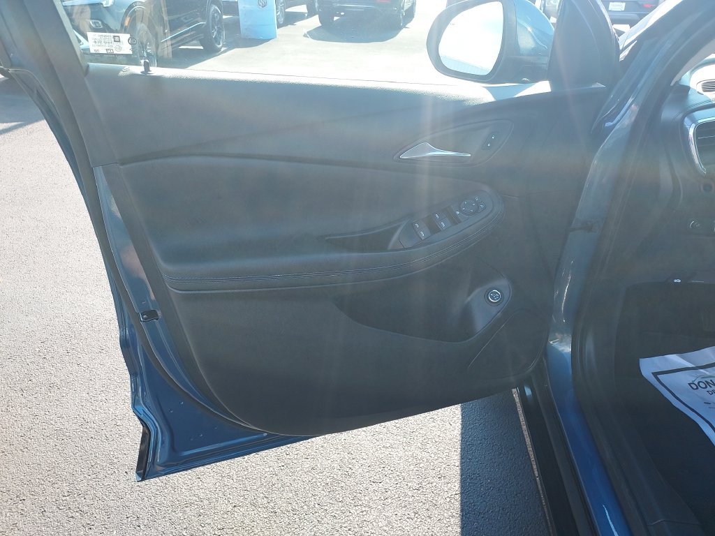 Used 2025 Blue Buick Sport Touring image 12