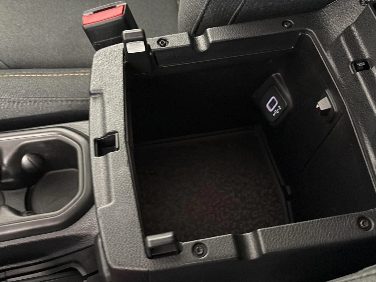 Used 2025 Black Clearcoat Jeep Nighthawk image 37