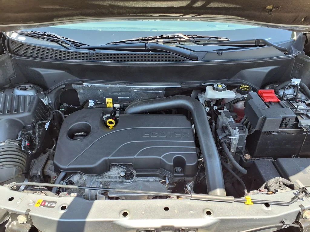 Used 2025 Gray Chevrolet LT image 38