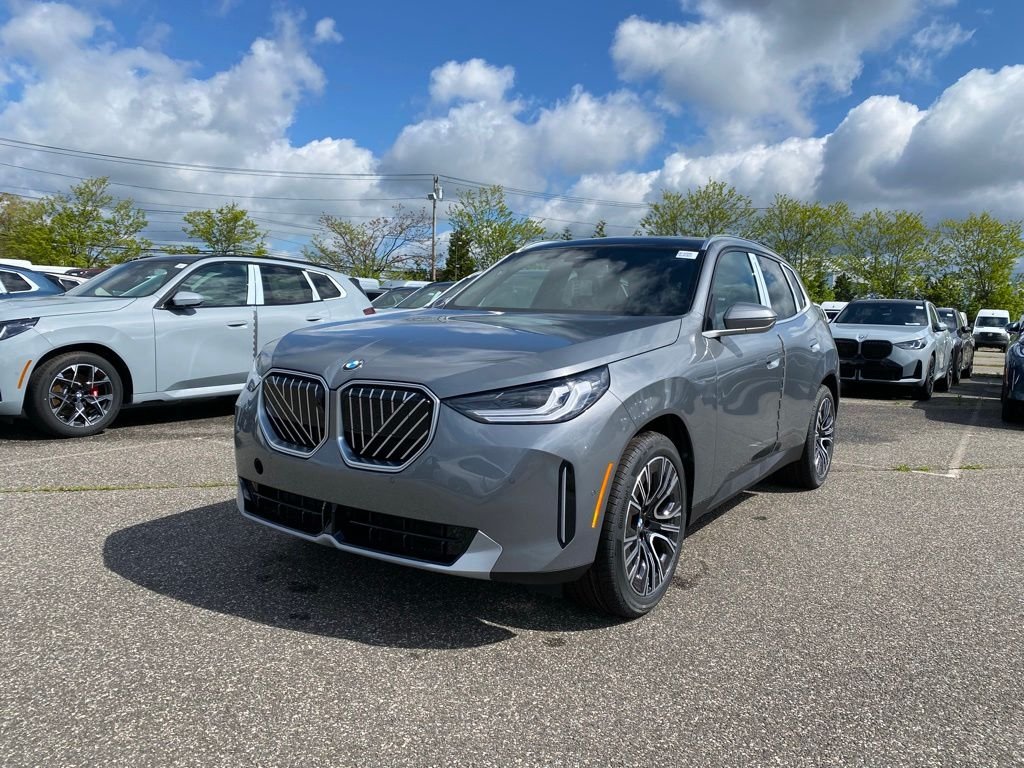 New 2026 Skyscraper Grey Metallic BMW 30 xDrive image 1