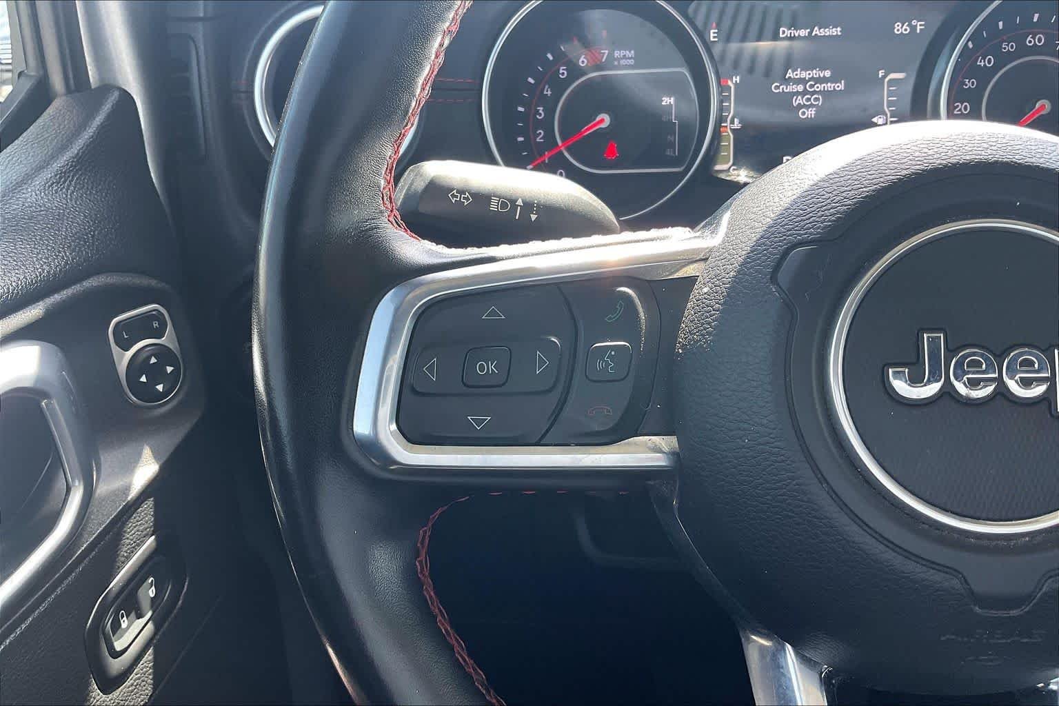 Used 2020 Billet Silver Metallic Clearcoat Jeep Recon image 22