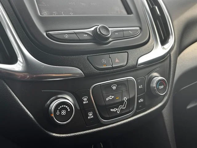 Used 2022 Gray Chevrolet LT image 13
