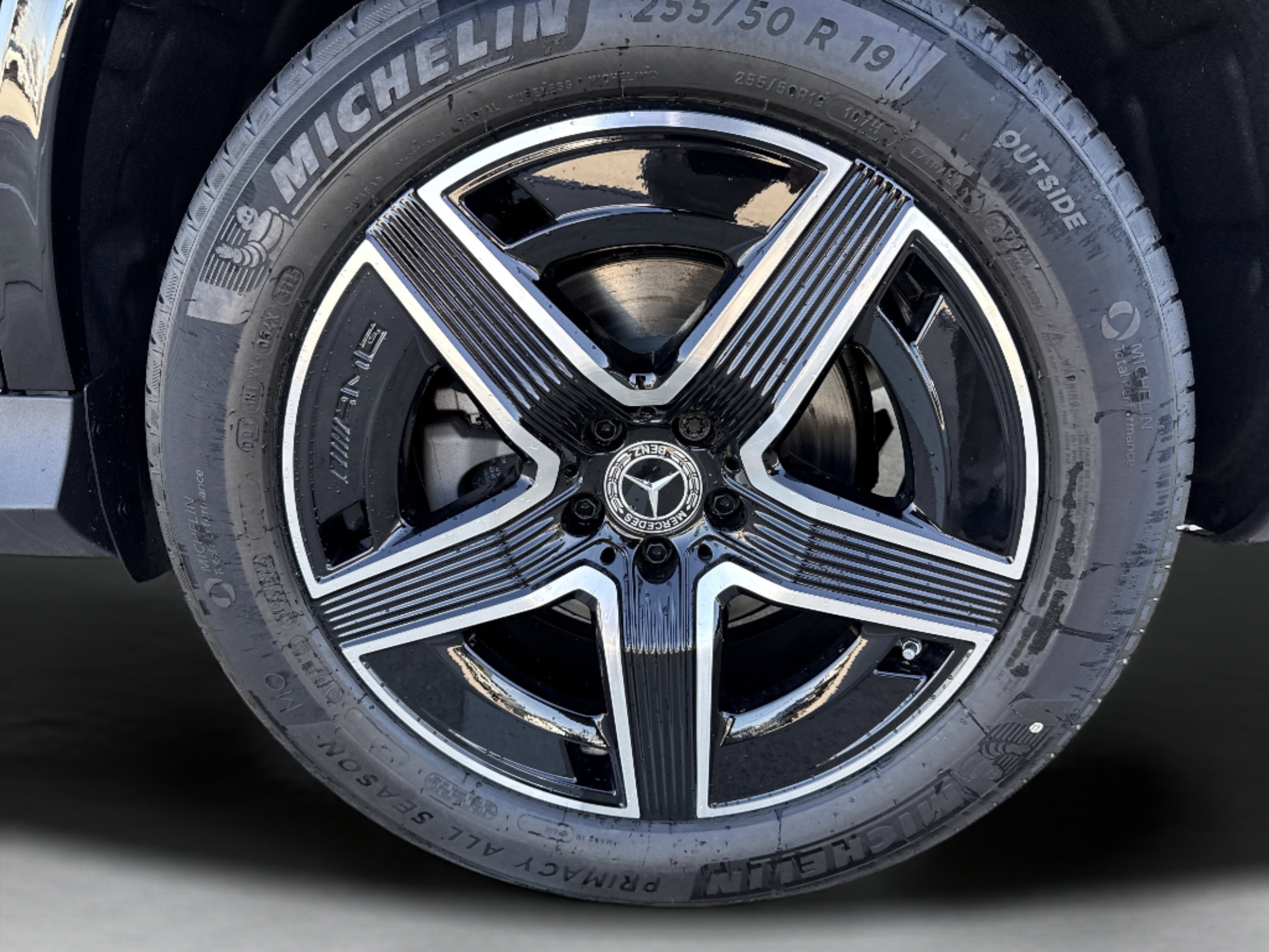 Certified Used 2026 Black Mercedes-Benz GLC 300 image 17