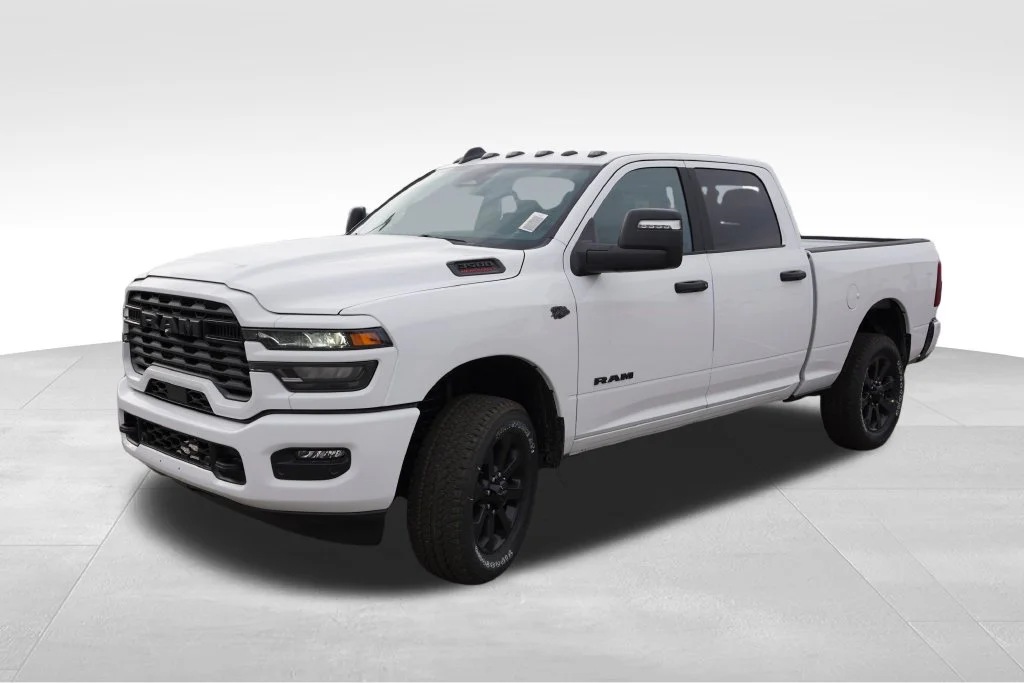 New 2027 Bright White Clear-Coat Exterior Paint RAM Big Horn image 7