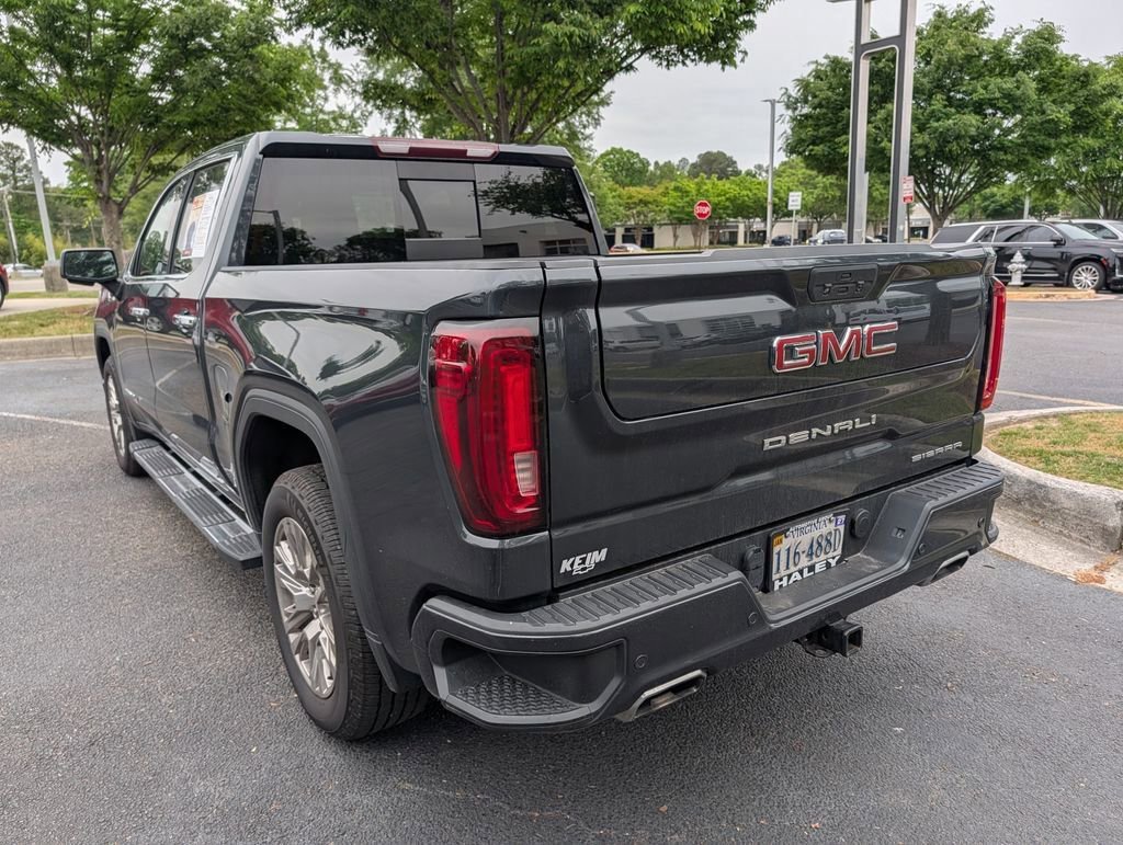 Used 2021 Hunter Metallic GMC Denali image 9