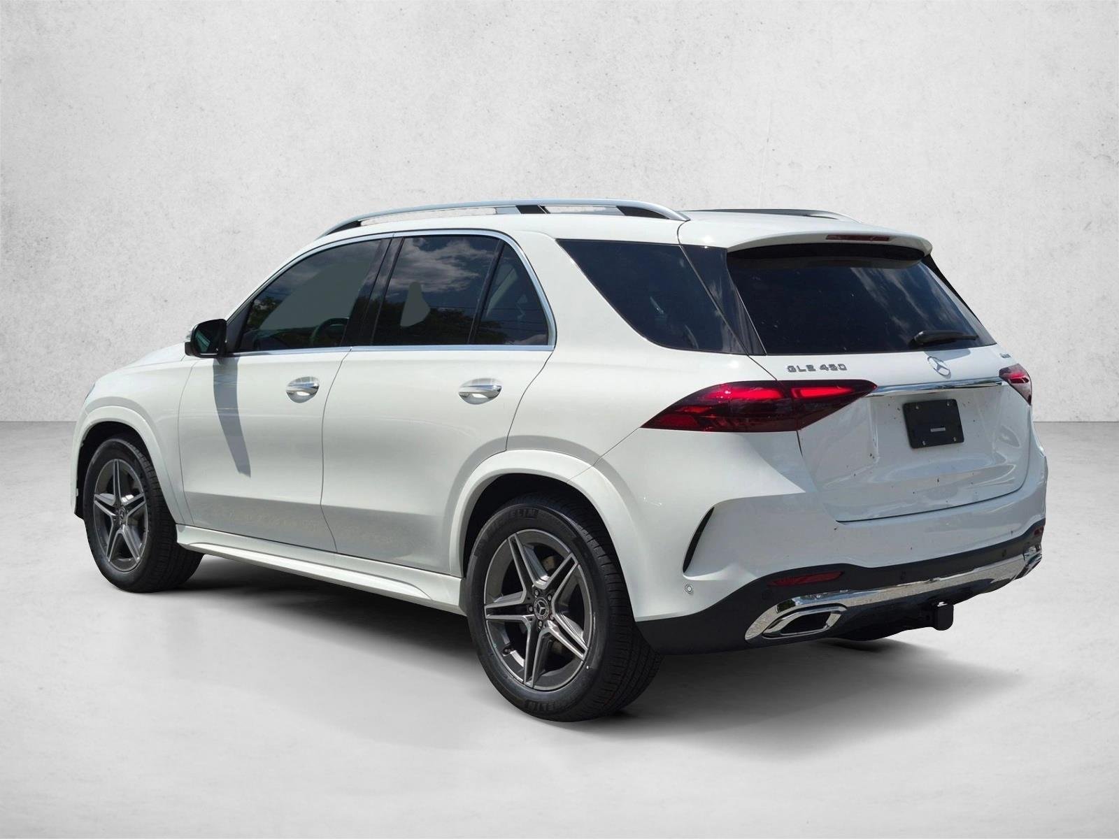 New 2026 Polar White Mercedes-Benz GLE450 image 9