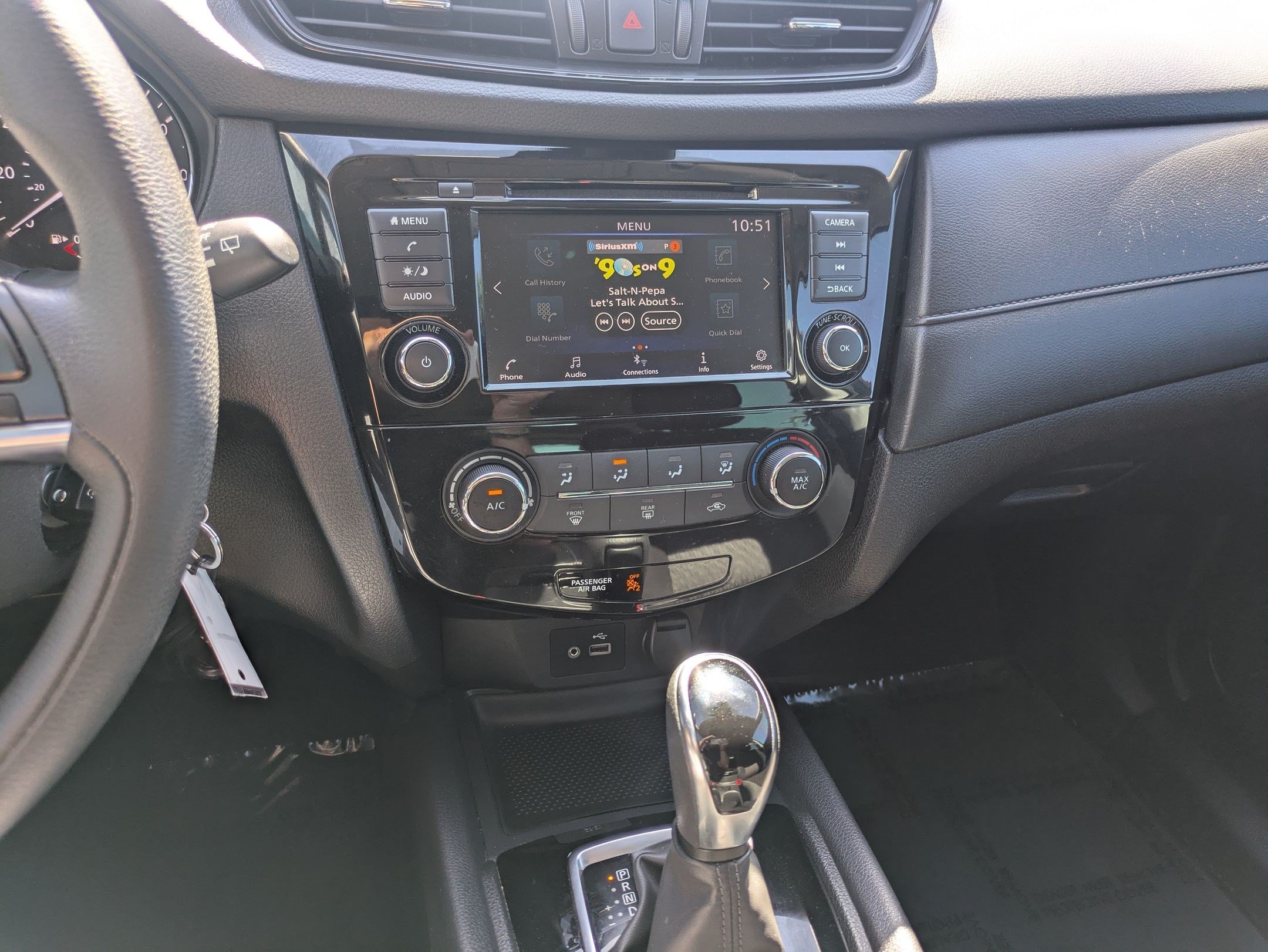 Used 2020 Magnetic Black Pearl Nissan S image 22
