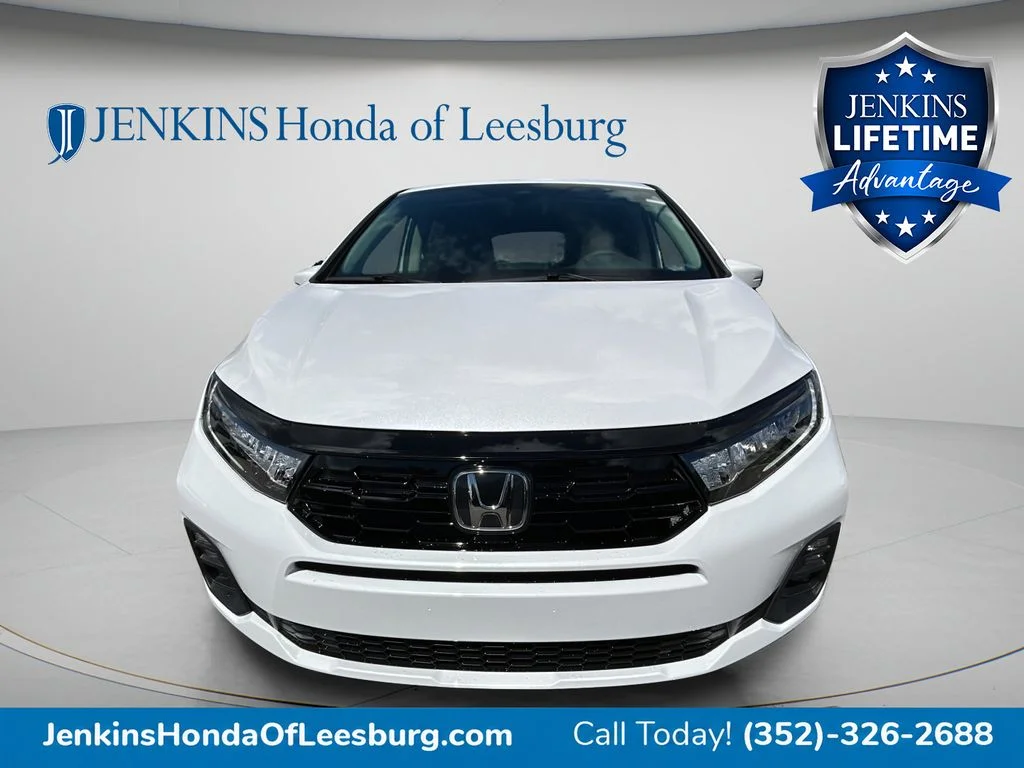 New 2027 Platinum White Pearl Honda Touring image 9