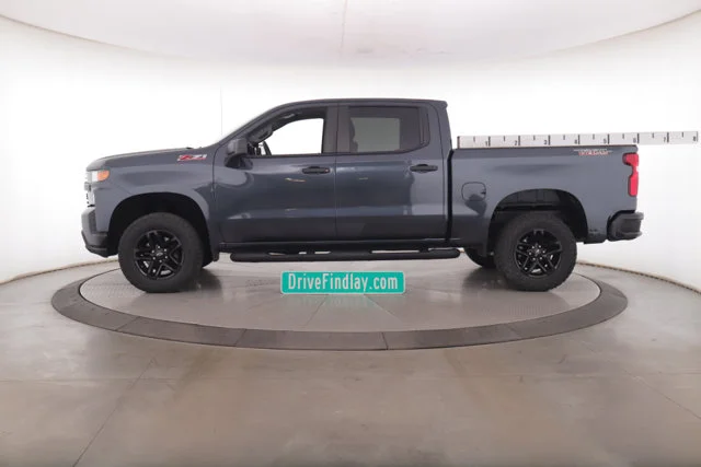 Used 2019  Chevrolet Custom Trail Boss image 13