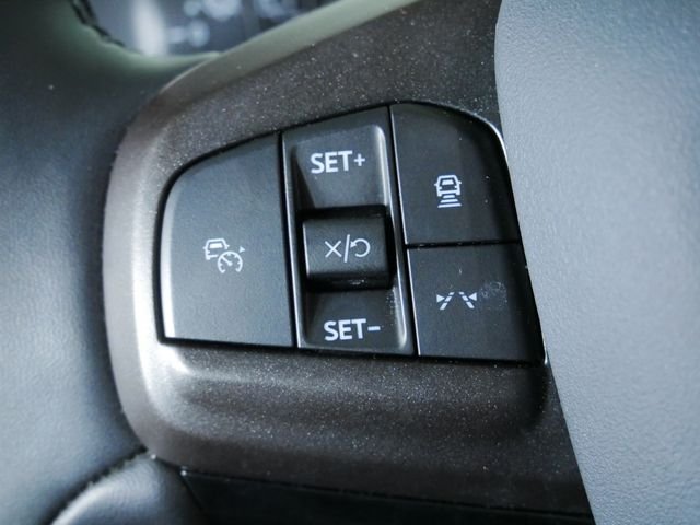 Certified Used 2025 Beige Ford Select image 25