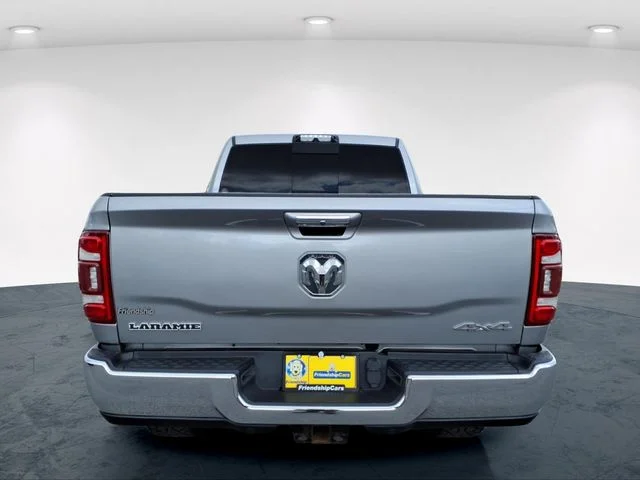 Used 2019 Silver Ram Laramie image 10