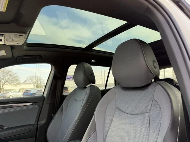 New 2026 Beige Volkswagen 2.0T SE R-Line Black image 17