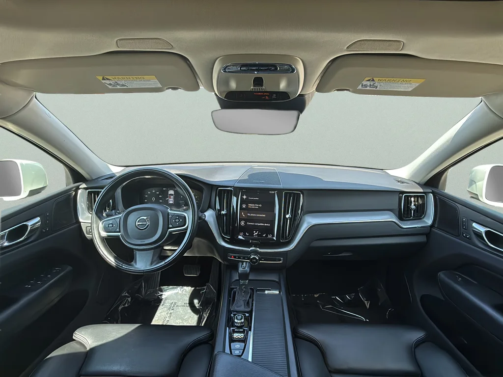 Used 2019 Crystal White Pearl Volvo T5 Momentum image 23