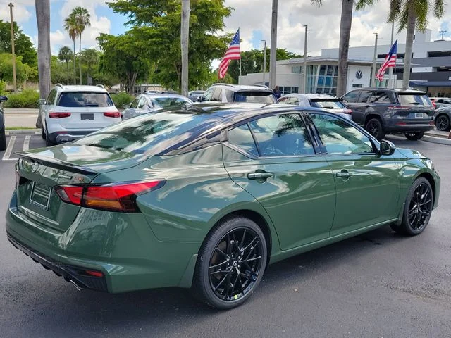 New 2026 Tactical Green Metallic / Super Black Two-tone Nissan SR Midnight Edition® image 4