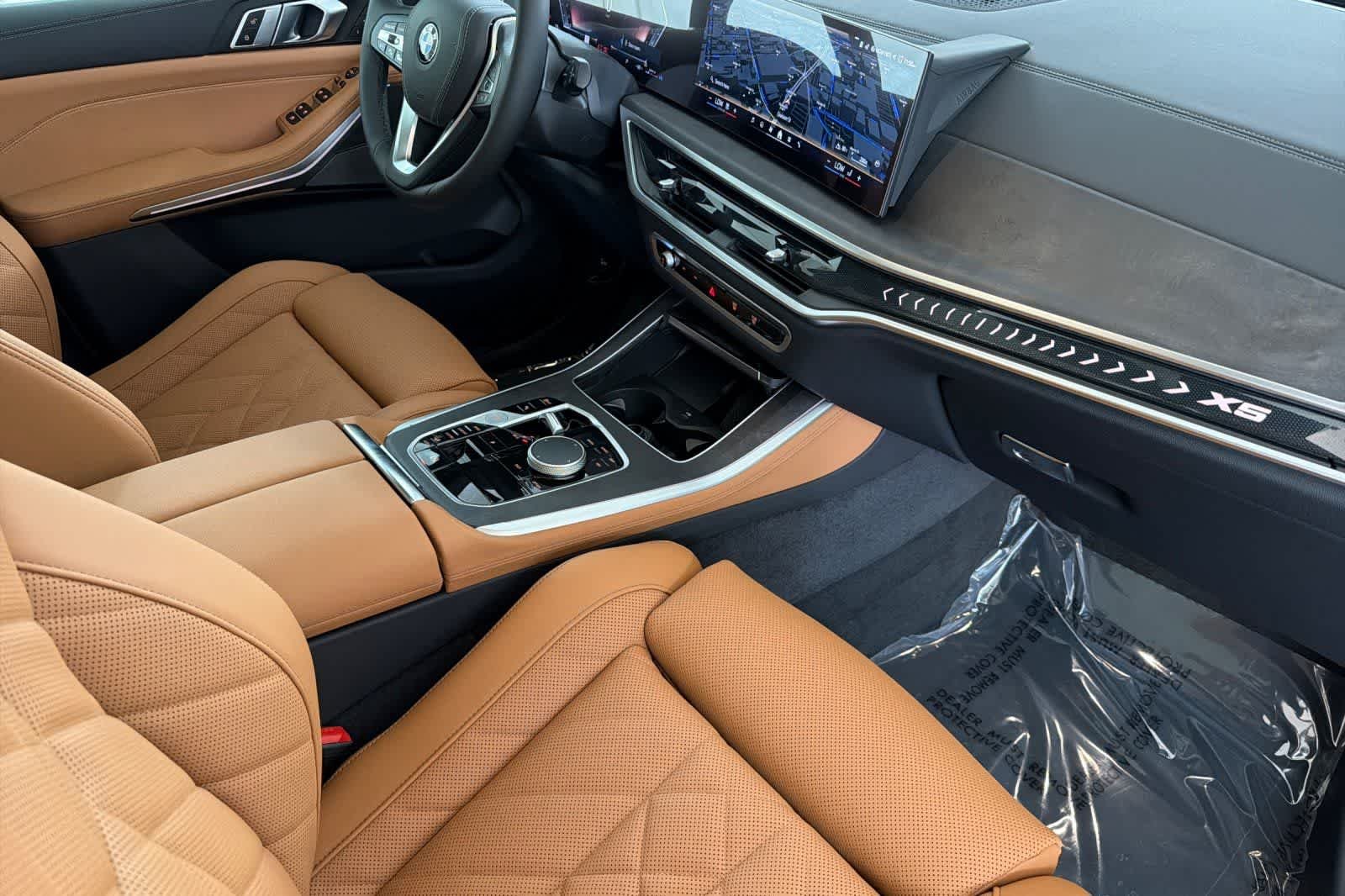 New 2026 Skyscraper Grey Metallic BMW xDrive40i image 16