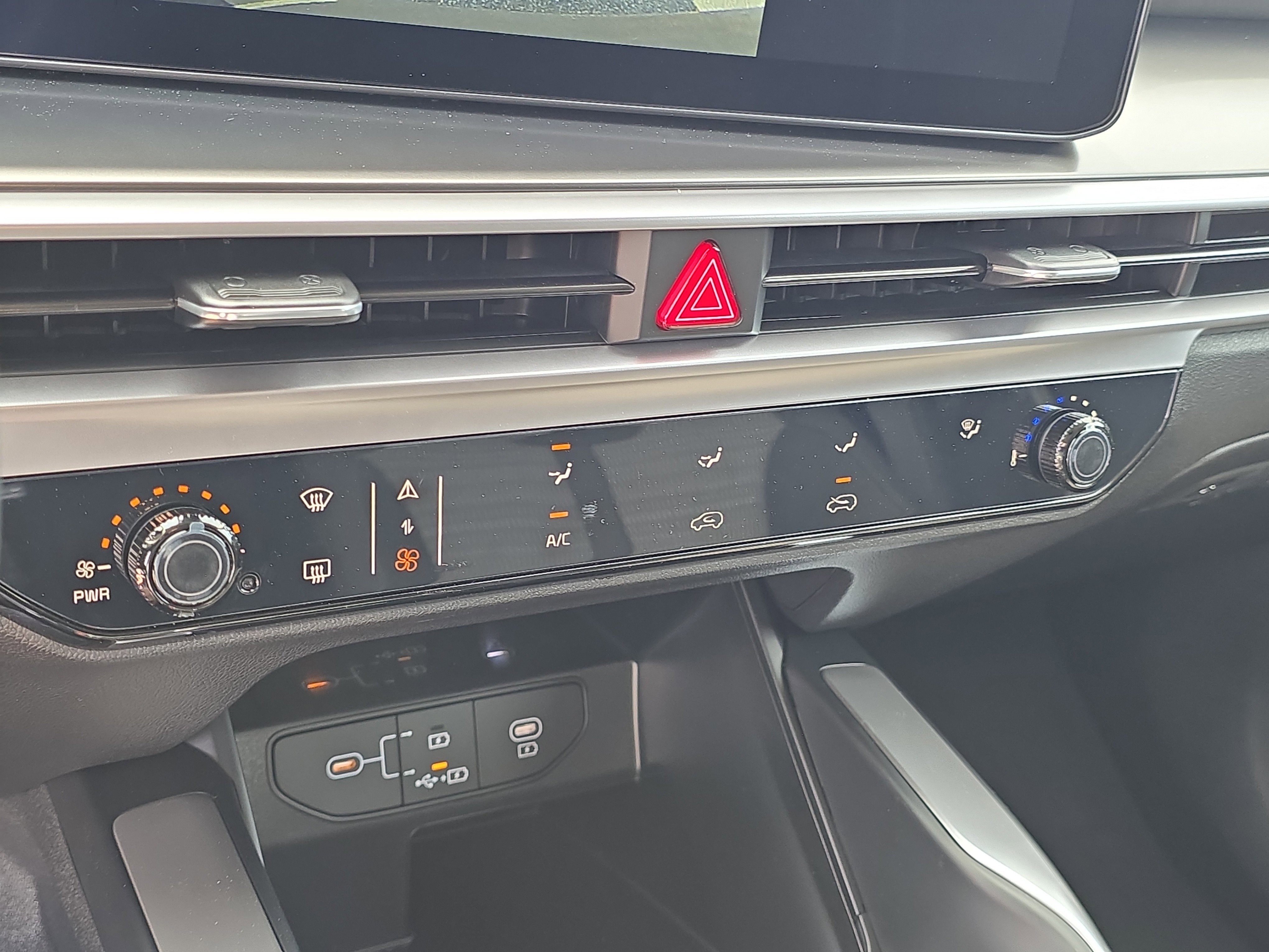New 2026 Panthera Metal Kia LX image 24