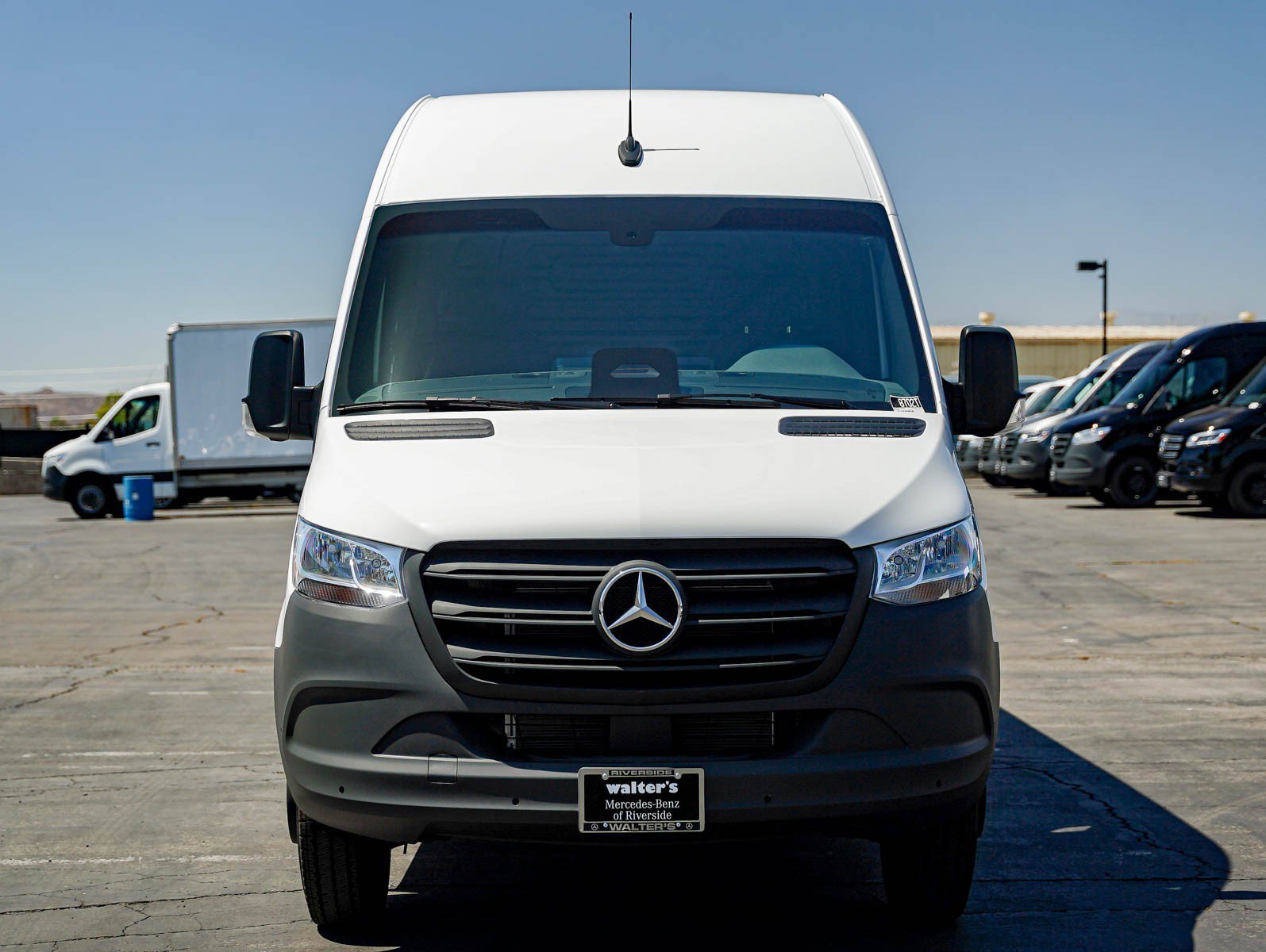 New 2026 Arctic White Mercedes-Benz 4500 High Roof I4 Diesel HO 170 Extended RWD image 2