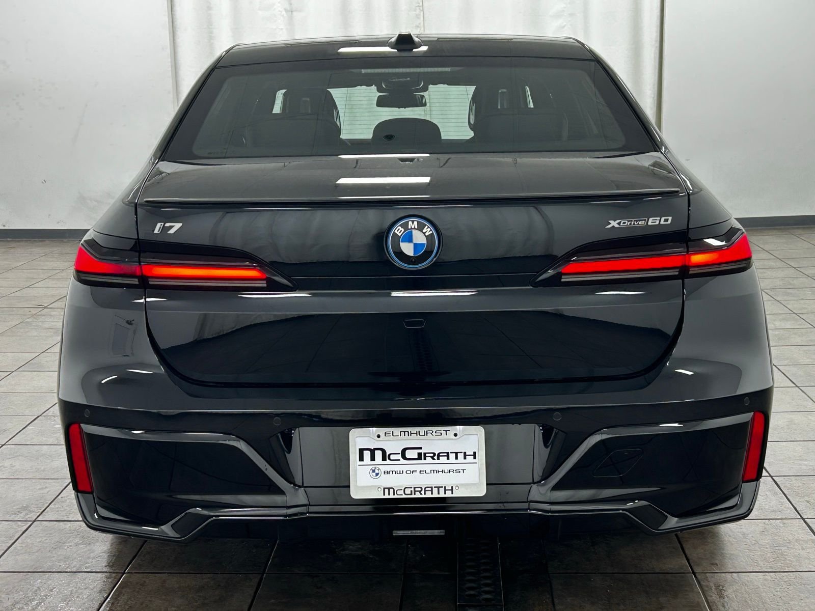 New 2026 Black Sapphire Metallic BMW xDrive60 image 5