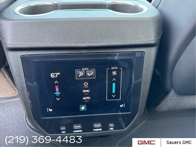 2026 GMC Yukon AT4 Ultimate - Photo 27