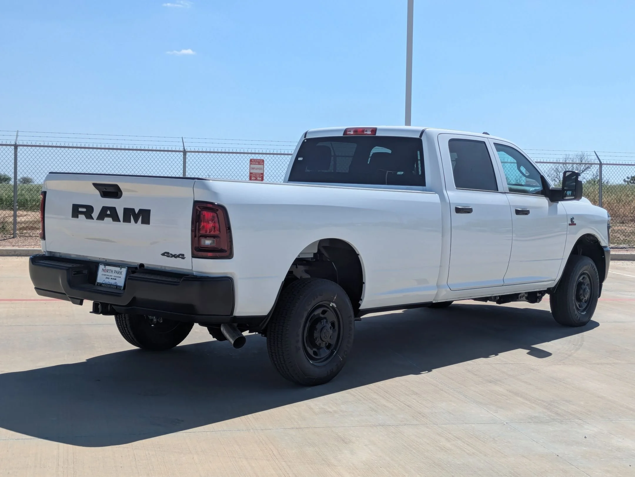 New 2026 Bright White Clearcoat RAM Tradesman image 3