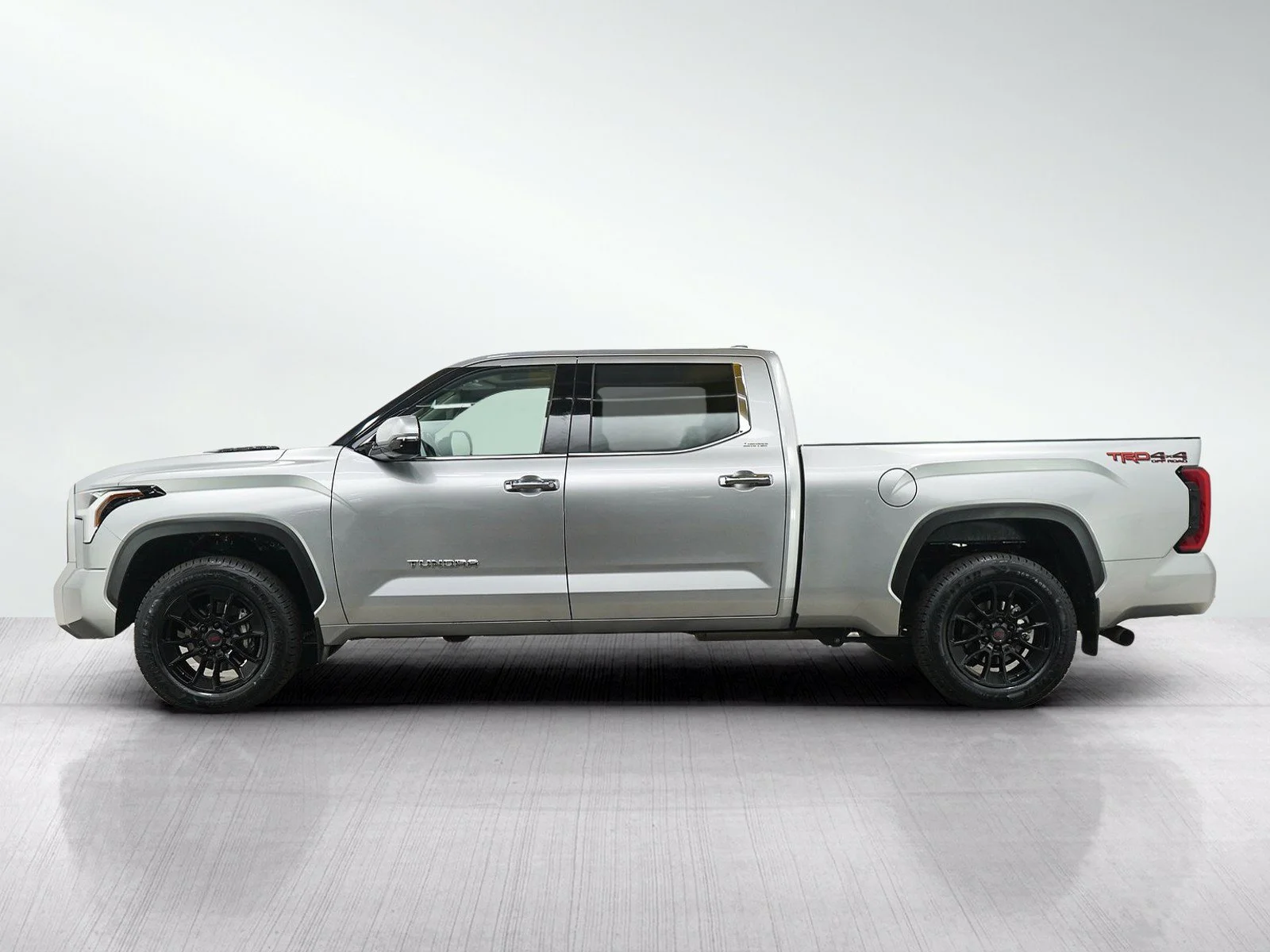 Used 2023 Toyota Tundra Limited with VIN 5TFJC5EC5PX003702 for sale in Burnsville, Minnesota